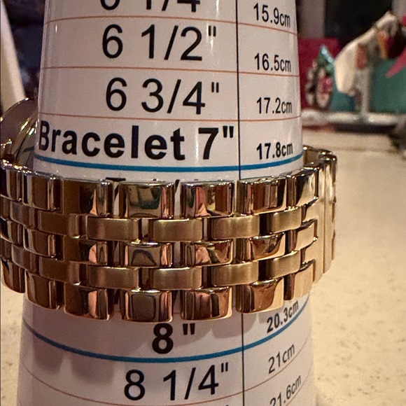 COACH Men's Harrison Gold-tone Bracelet Watch with Box - Picture 9 of 9